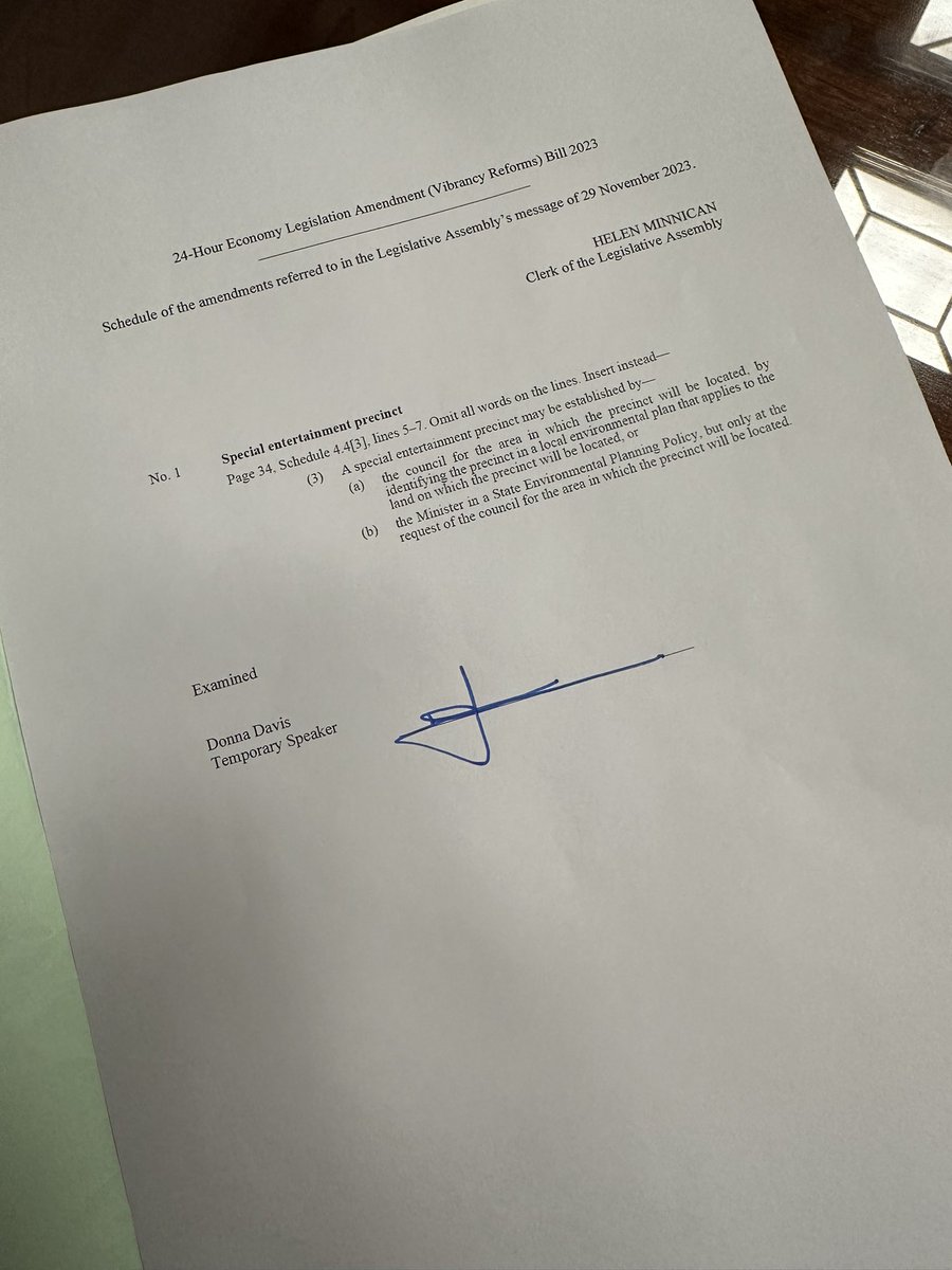 Donna Davis tweet media