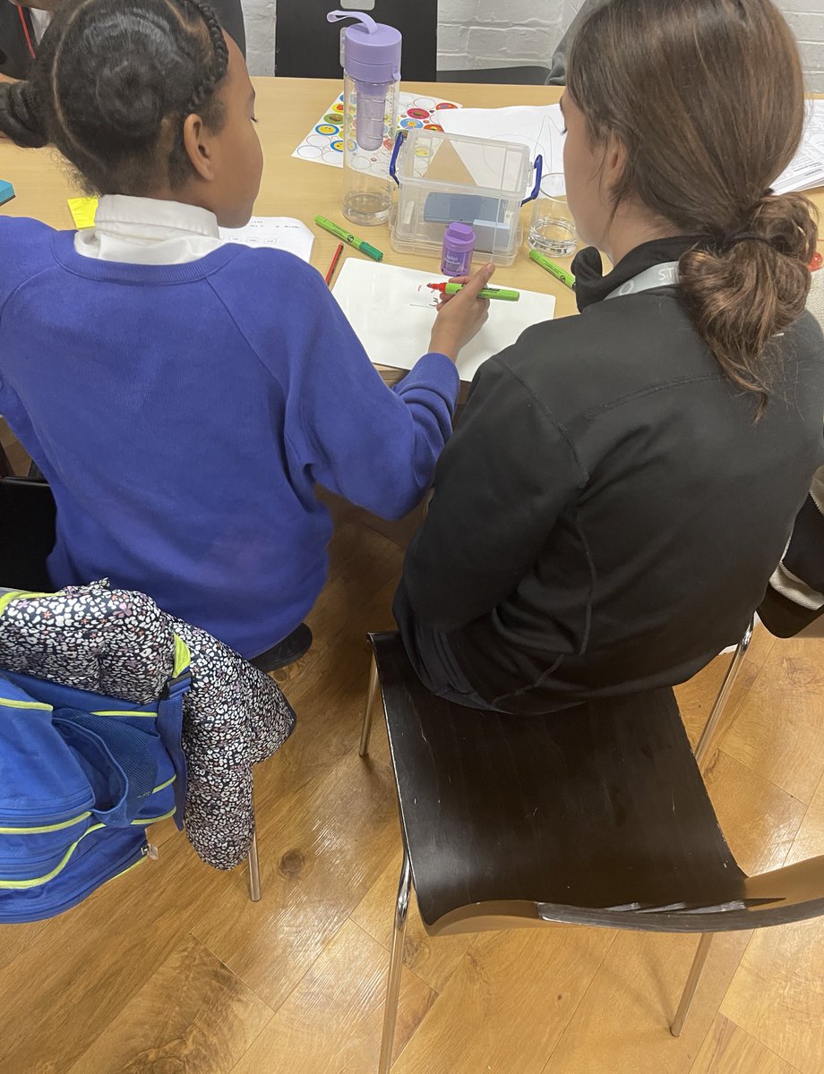 Partnerships Week day 4 is all about our weekly Primary Hub! St Paul’s Girls’ School students support over 50 children from four local state primary schools with homework and encourage them to engage positively with their schoolwork 📚#schoolstogether #powerofpartnerships