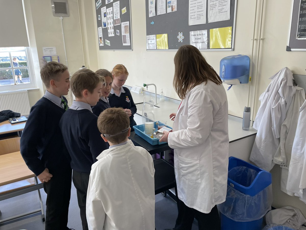 Another week, another Science club. This week students are finding microorganisms on everyday objects. They are looking forward to seeing their results next week! #RHSscienceclub #scienceclub @RHSSuffolk