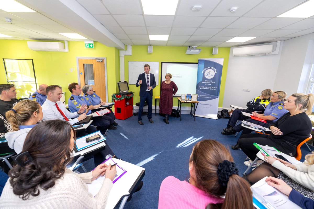 As part of the #16DaysOfActivism2023 members of <a href="/gardainfo/">Garda Info</a> from the Clare/Tipperary division received #DomesticAbuse awareness training in risk assessment and #coercivecontrol at the <a href="/TUS_ie/">Technological University of the Shannon</a> campus in Ennis. 
#NoExcuse #stopviolenceagainstwomen #16DaysOfActivism