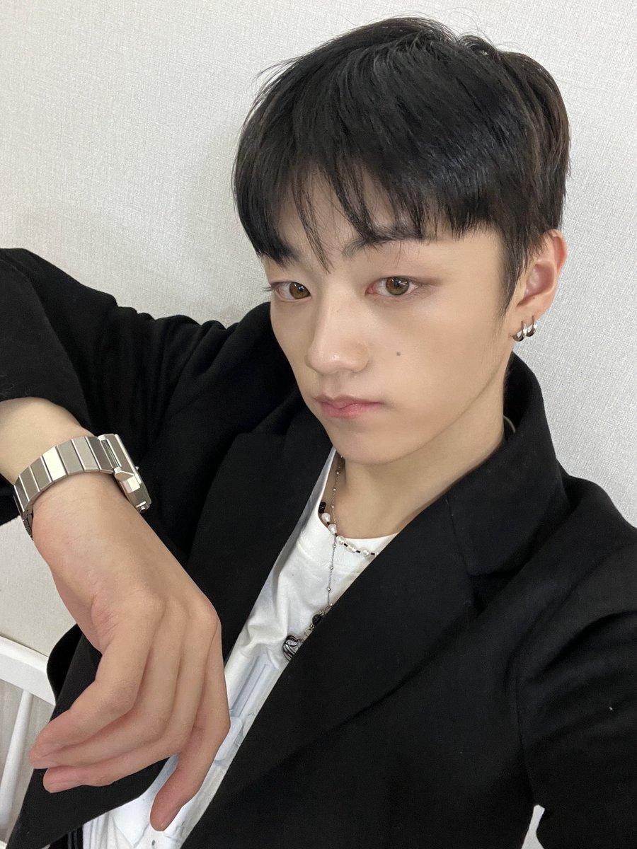 TIOT_NOW's tweet photo. [#우진]
오늘 우리 TIOT의 100일을 축하해 줘서 고마워요😭
우리 앞으로 오래오래 봐요~😘

#최우진 #CHOIWOOJIN
#TIOT #티아이오티 https://t.co/Rg6X8weAQq