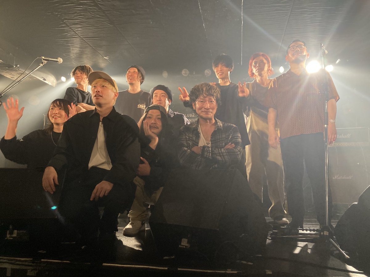 forknife69's tweet photo. #SNSで拡散して全部回収するっていう試み
#復活ト解放
#集合写真
#COLDRIVE
#moll
#HUMANDRIVE
#Thecoldtommy
#研井さんのカメラ目線 https://t.co/upvCr4TEzt