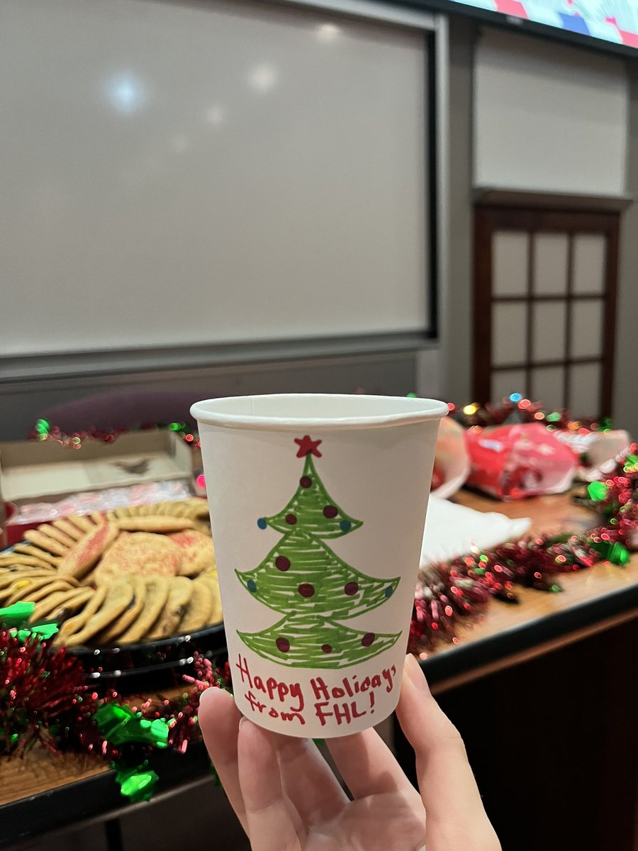 FHL_SRU's tweet photo. Thank you to everyone who came to our winter bonding event! We hope you all enjoyed! Special thank you to Eliana Bonomo for taking professional headshots for some of our members!!! 🎄🎁🍪☕️ https://t.co/tsVekmRBKE