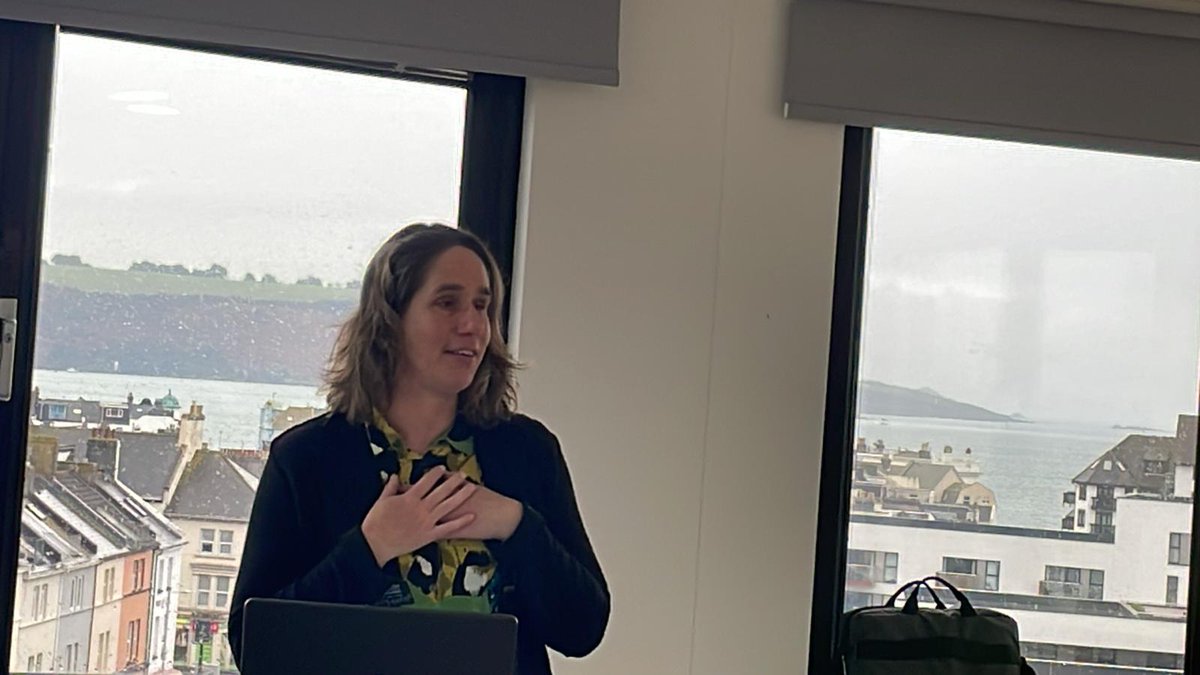 Chamber_Devon's tweet photo. Polly Frost from @PASDFreeport joins us now for #GreenBreakfastNetworking to give us a Plymouth and South Devon Freeport #netzero update and tell us about opportunities in the blue and green economies 🔵🟢

@wbd_uk @YGSLandscapes #connectgrowsucceed #peopleplanetpurpose https://t.co/1H0J2GxFNc