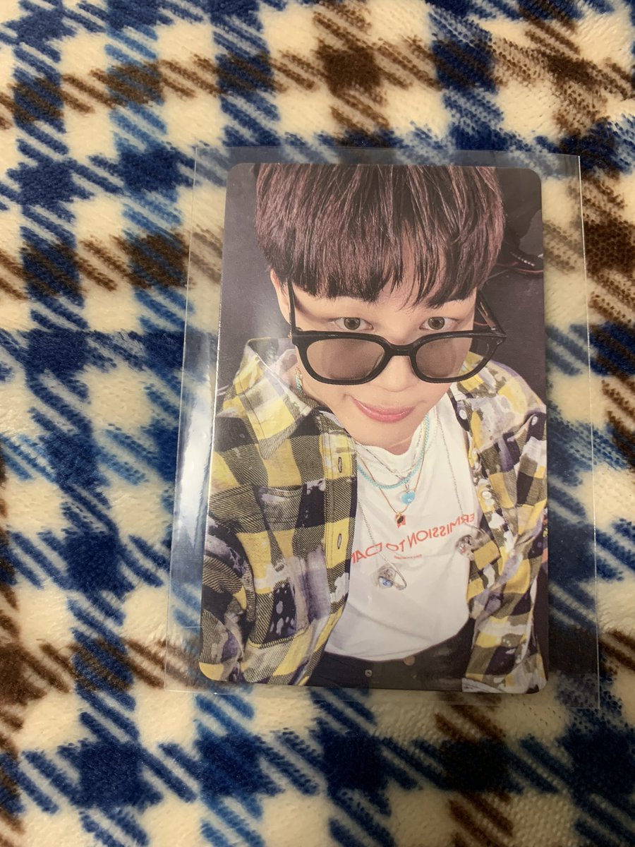 tomahawklove111's tweet photo. ジミンちゃん
ものすごーく可愛い✨
あちこちで見かける、無限回収中の方の気持ちが少しわかる☺️☺️
#BTSPTD https://t.co/fEGNcSMqAo