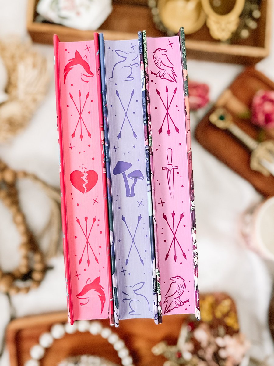 Anyone else forget to post here? 

How many social media channels are you running? Which one do you forget to post on? 

#booktwt #BookTwitter #socialmedia #bookcommunity