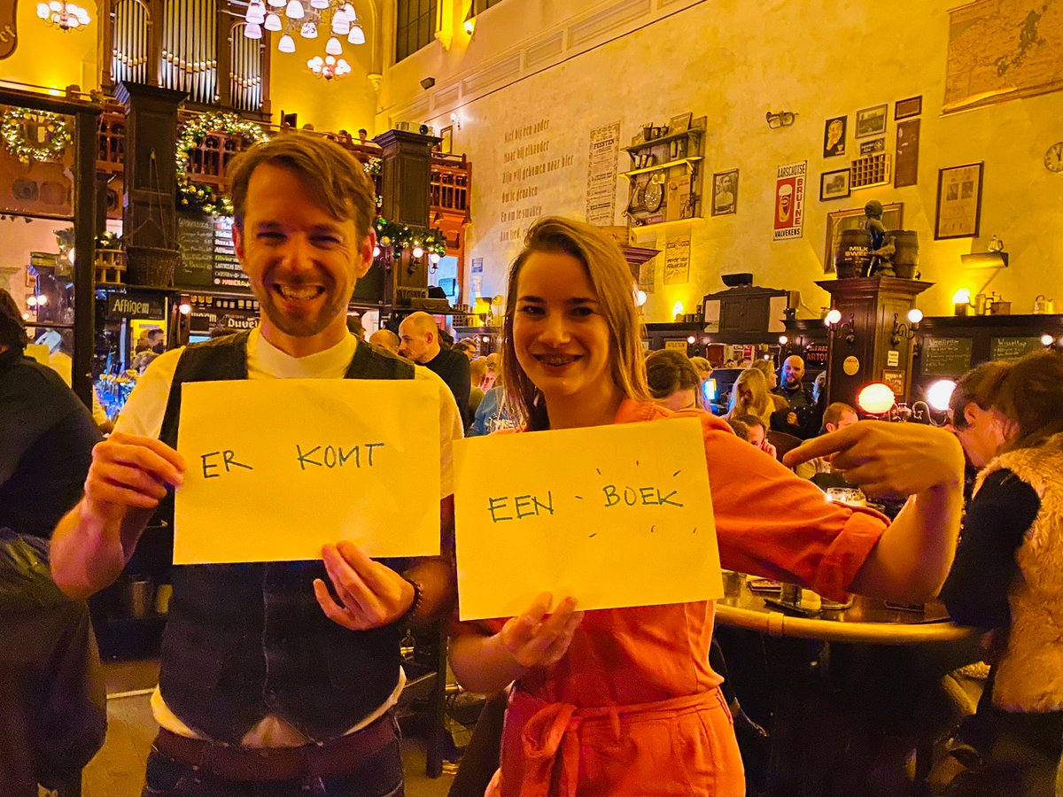 𝗪𝗶𝗷 𝘀𝗰𝗵𝗿𝗶𝗷𝘃𝗲𝗻 𝗲𝗲𝗻 𝗯𝗼𝗲𝗸! Over gedragsverandering, voor het hbo. En het verschijnt bij Koninklijke Boom uitgevers. Whoop whoop! 

𝗚𝗲𝗱𝗿𝗮𝗴𝘀𝘃𝗲𝗿𝗮𝗻𝗱𝗲𝗿𝗶𝗻𝗴, 𝘃𝗮𝗻 𝗽𝗿𝗶𝗻𝗰𝗶𝗽𝗲 𝘁𝗼𝘁 𝗽𝗿𝗮𝗸𝘁𝗶𝗷𝗸

Stay tuned 😊

<a href="/bennos82/">Ben van Hamersveld</a>