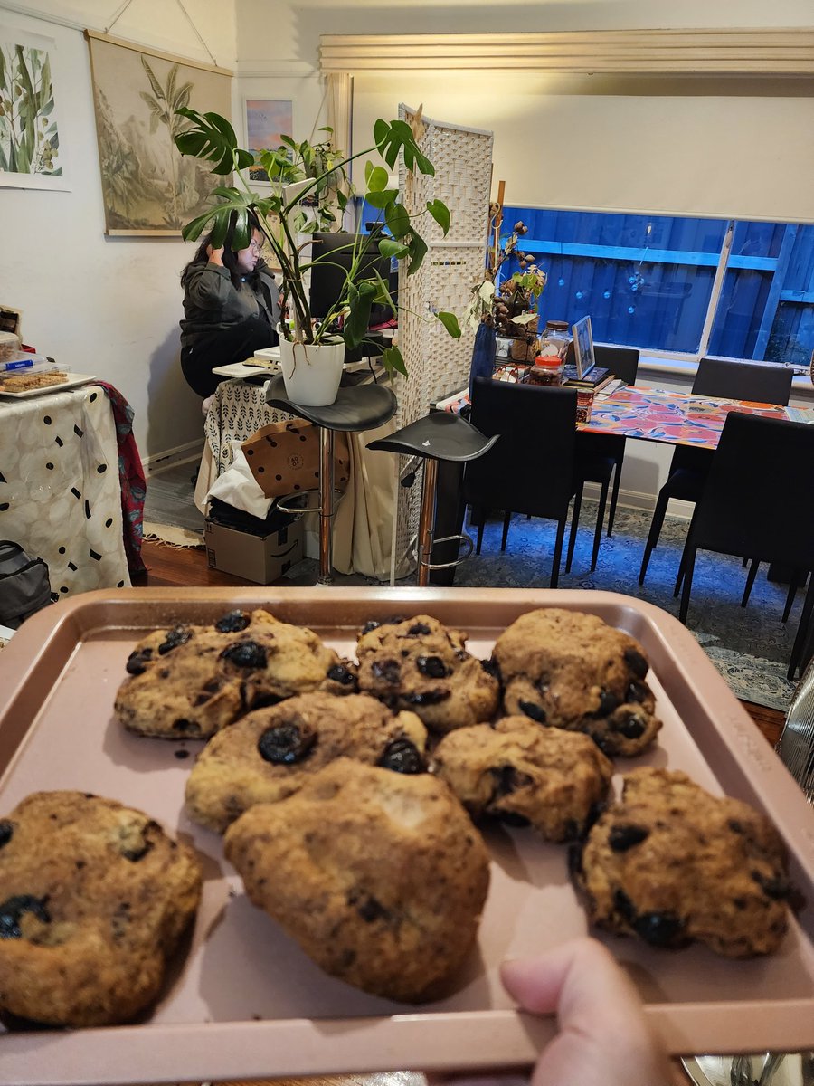 nick_komo's tweet image. Olives grown from garden
#olivebread #eliopites #backyard #Victoria