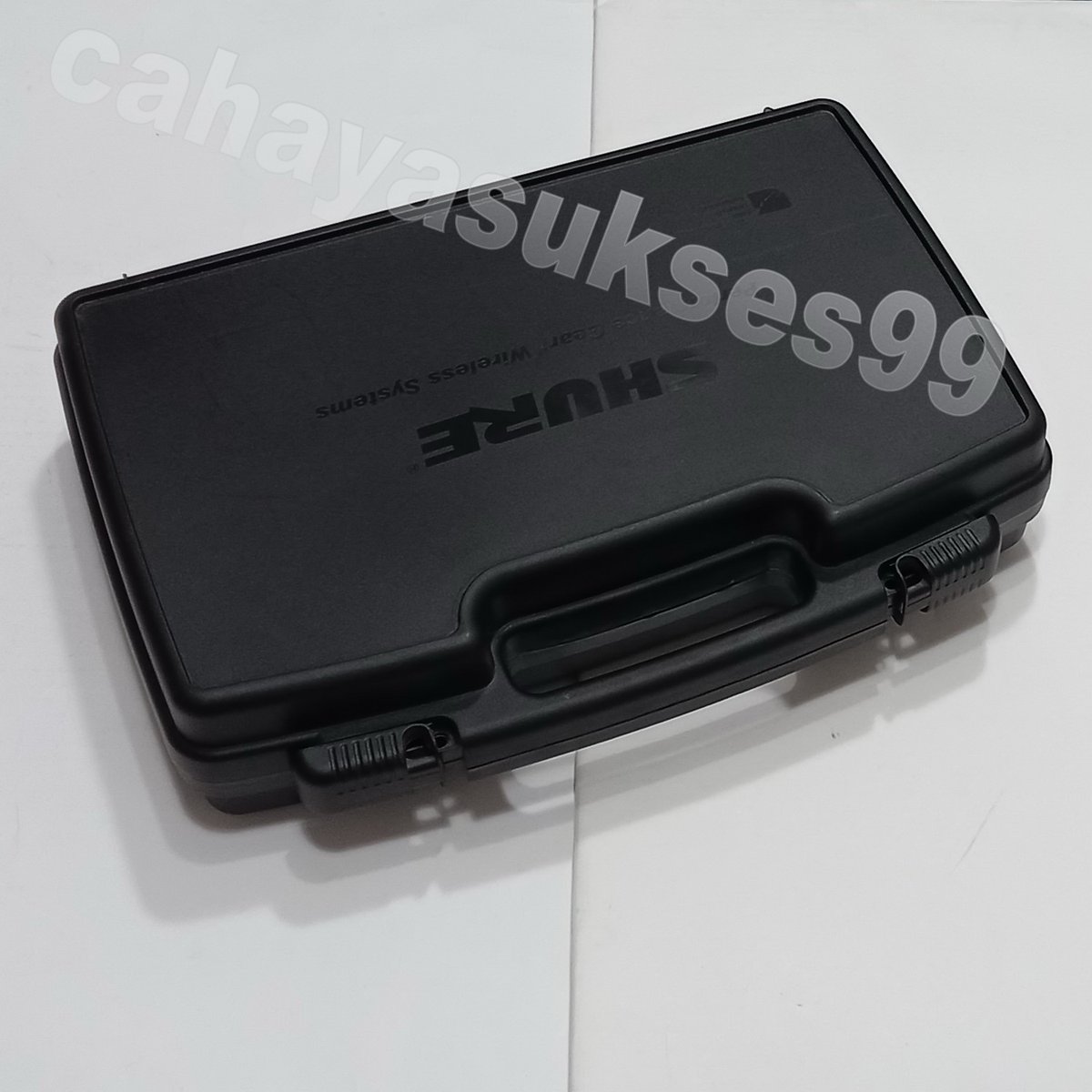 cahayasukses99's tweet image. Tas Koper Hitam Mic Wireless Shure PGX4 Second Masih Bagus 43cm x 32cm x 11cm  Lokasi angke tambora Jakarta barat . yang dekat silakan datang cek barang pantau cocok bayar . yang jauh kirim by ekspedisi

id.carousell.com/p/tas-koper-hi…

#tas #koper #micwireless #shure #cahayasukses99