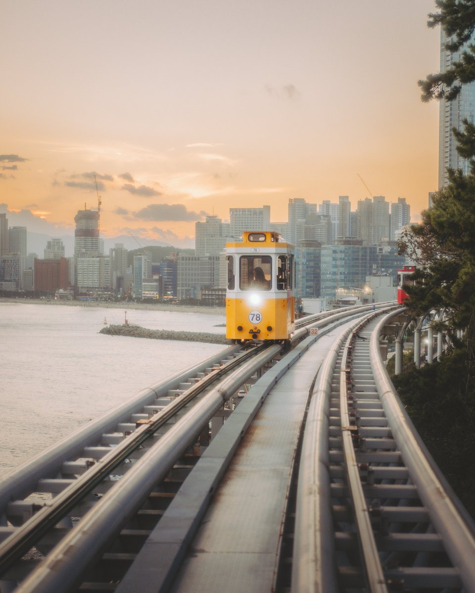Some shots I took in Busan, South Korea 🇰🇷

<a href="/Lightroom/">Adobe Lightroom</a> #busan #southkorea