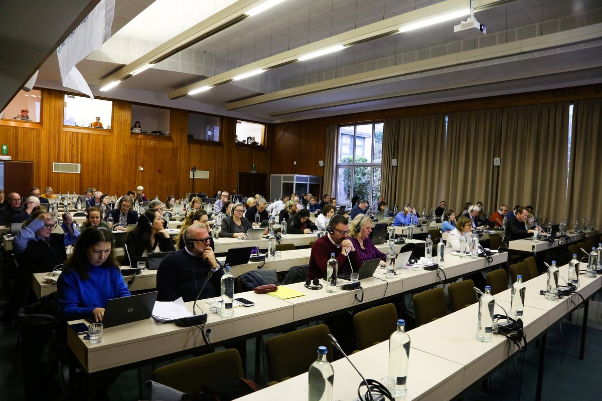 EPSUnions's tweet image. It's day 2⃣ at EPSU's Executive Committee!

🗣Representatives from public service unions across Europe are here in Brussels, making key choices and having important conversations that will guide EPSU to our Congress next year and beyond! 🔜