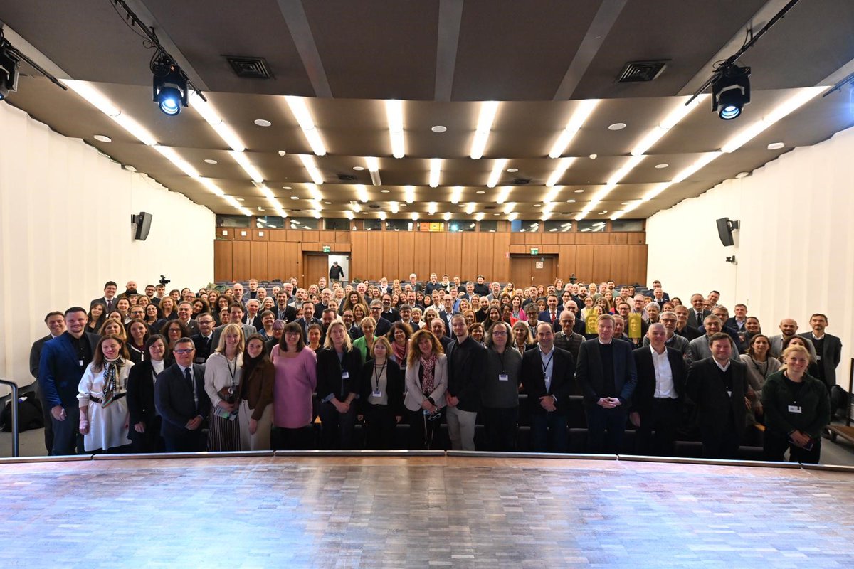 eelisa_eu's tweet photo. Attendees & participants at the #SwafSAlliancesForum23!✨ Amongst them, #EELISA's Exec. Director @sofiadaguiar is present, & #IsabelSalgueiro from #EELISAInnoCORE will be a speaker at an upcoming session. Looking forward to more insights in the following hours.
📸: @DelsoirAurore https://t.co/5amoEZu43c