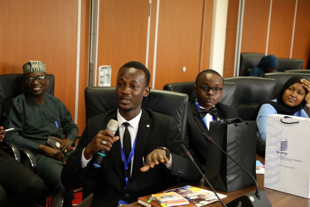 UNIC Abuja at an educational outreach engaged with  students of @SkylineUNigeria , Kano to learn more about the @UN .
We invite University & High school students across states in 🇳🇬 that want to visit the UN House, to learn about the UN should contact us at unic-lagos@un.org