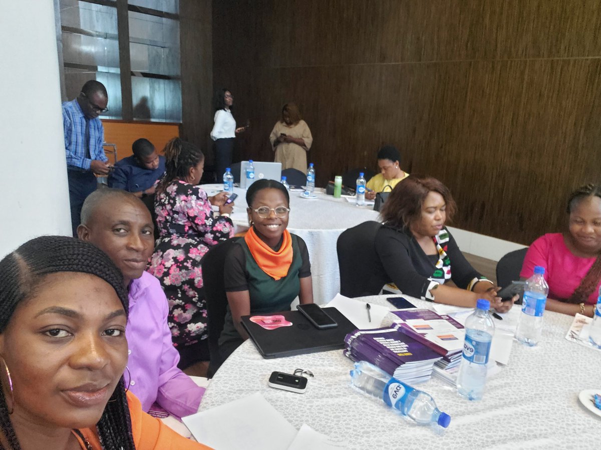 symplyolabisi's tweet photo. UNITE, invest to prevent domestic violence in Lagos State.
#EU_ACTLagos 
#16DaysOfActivism
#InvestInPrevention
#ACT16DOALag
@csocapacityng
@jidesanwoolu
@mudashiru_obasa
@Shola_Afariogun https://t.co/5S1a3k0CCG