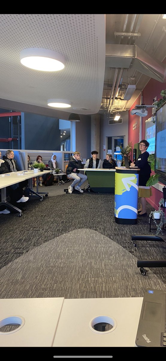 Last week we started the 2023/24 Career Ready program <a href="/CAVC/">Cardiff and Vale College | Coleg Caerdydd a’r Fro</a> with an Induction and first Masterclass, titled Know Yourself.

Thank you <a href="/DonaghKenny/">Donagh Kenny</a> for facilitating and sharing your experiences with our 52 learners 👥

Looking forward to a great year ahead! 

<a href="/CareerReadyUK/">Career Ready</a>