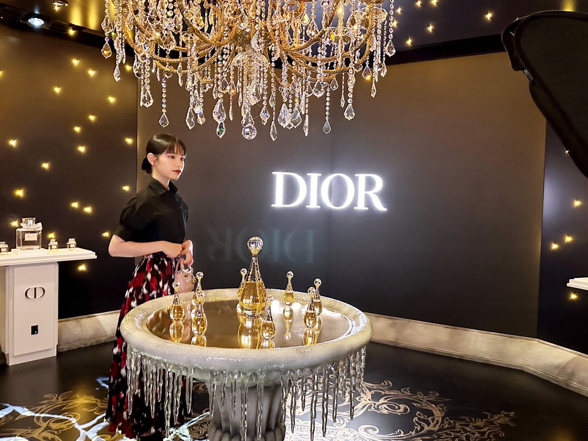 ディオールホリデーイベント「ガーデン オブ ドリームズ」にお邪魔しま