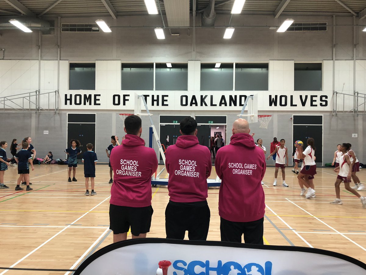 Getting ready for our Herts School Games U11 Mixed Basketball finals with power play 💪 <a href="/YourSchoolGames/">School Games</a> <a href="/sportinherts/">Herts Sport & Physical Activity Partnership (HSP)</a>