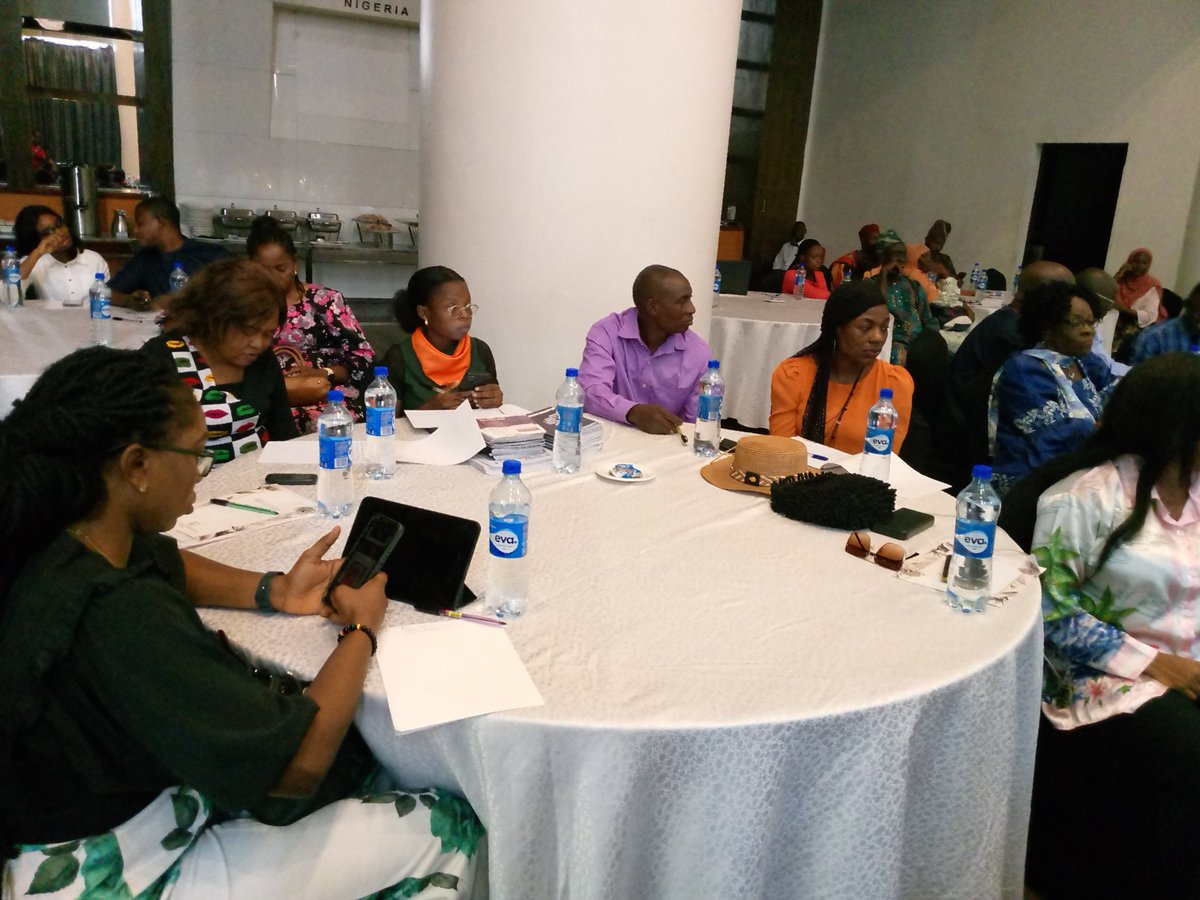 AttahFlorence's tweet photo. UNITE, invest to prevent domestic violence in Lagos State.
@csocapacityng 
@jidesanwoolu 
@mudashiru_obasa 
@Shola_Afariogun 
@CCDNigeria
@ChidebeIjeoma
@bolanuga2002
@CHRISUBAHPEACE1
@Chinweze
@RuthOtori

#EU_ACTLagos
#16DaysOfActivism 
#InvestinPrevention 
#ACT16DOALag https://t.co/klR6K4st39