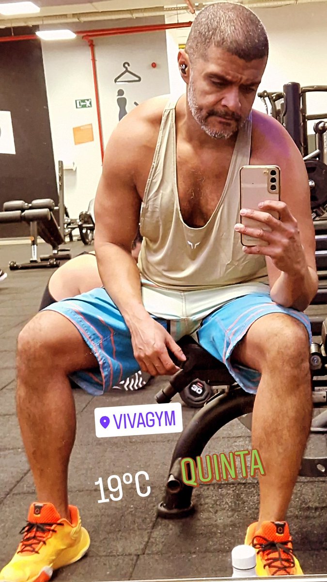 BomfimFernando's tweet photo. 🥱 https://t.co/PKasM6uSud