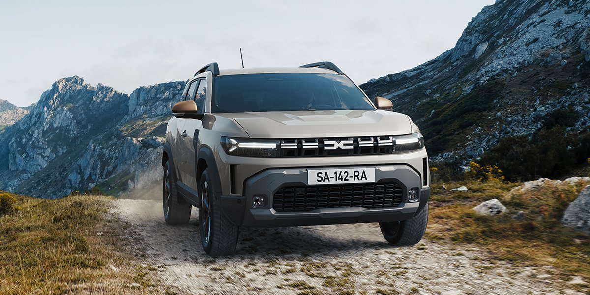 daciauk's tweet photo. Built to be used everyday #DaciaDuster is now available in full hybrid!
#SUV #FullHybrid #4x4 #ProudinDacia #BuiltTrue https://t.co/s7CZUmRPUz