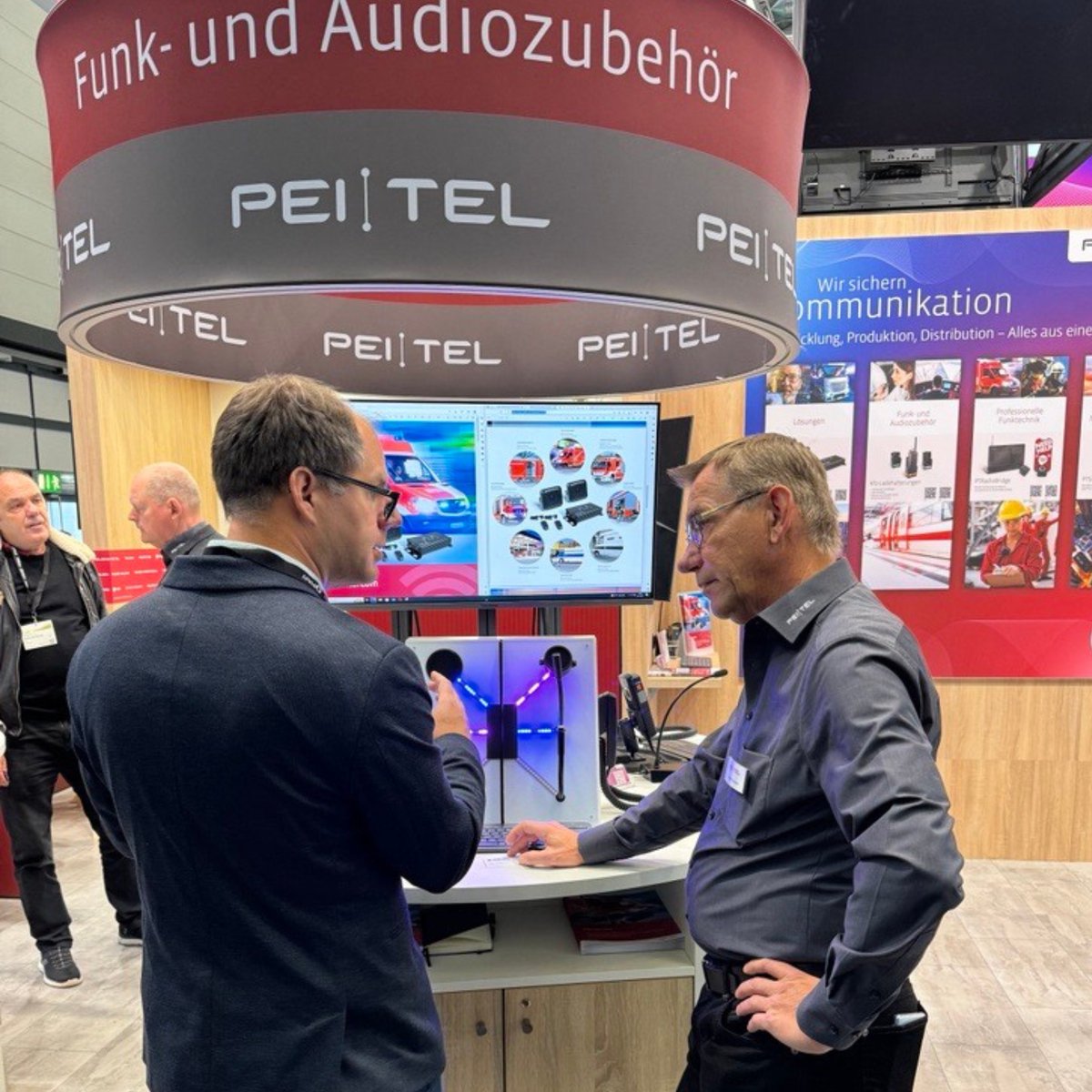 peitel_com's tweet photo. 🌟 Letzter Tag auf der @PMR_Expo ! ☕️🗣️ Kommt vorbei für einen Kaffee und spannende Gespräche.

Und an alle, die gestern unser Get-together bereichert haben – ein herzliches Dankeschön für einen wundervollen Abend und die inspirierenden Gespräche! 🚀🤝 https://t.co/W5l6ibpm5b