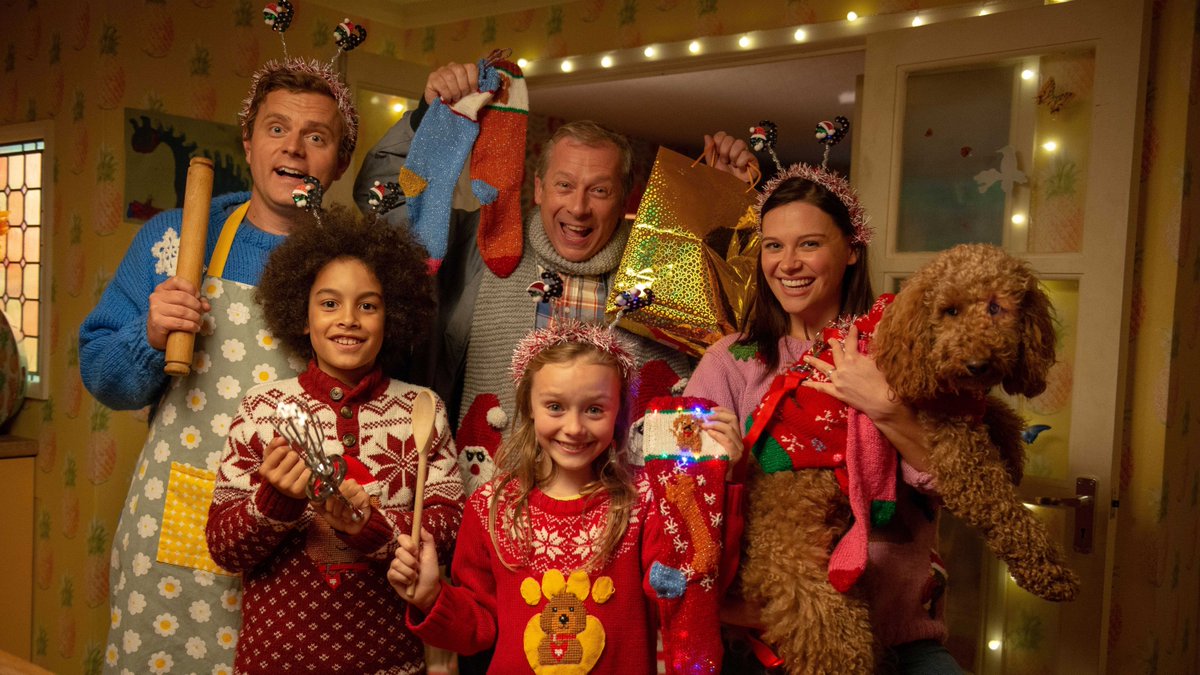 Waffle the Wonder Dog TV Show tweet media