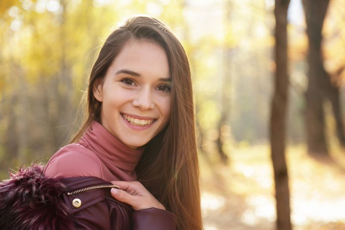 Do you like autumn? I very much. It's gonna be cold in the winter... ❄️ will you warm me up? ☀️❤️💋 https://t