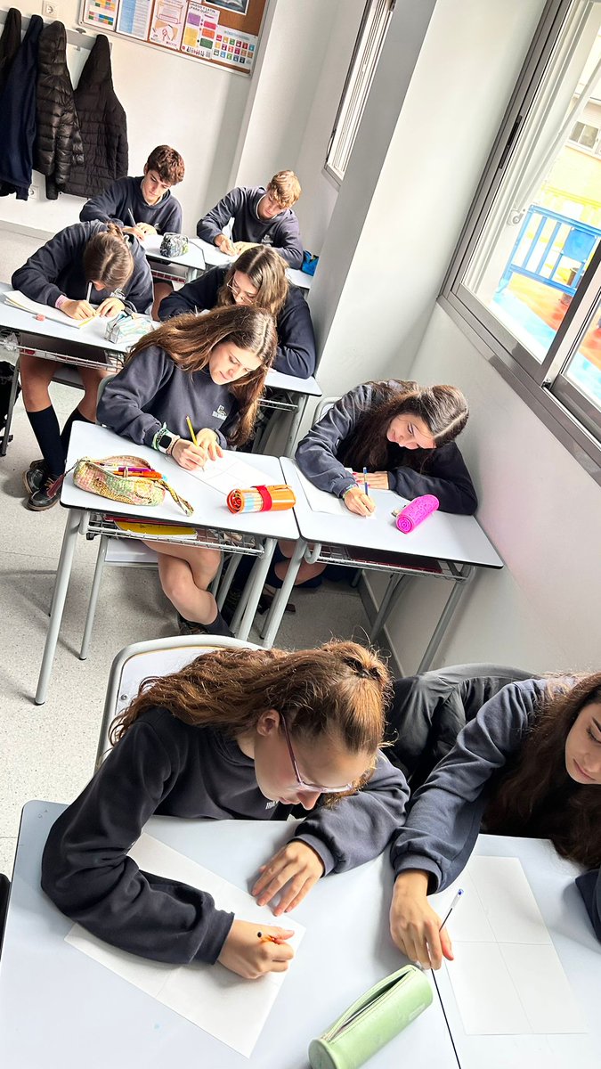 CCMiramadrid's tweet image. En la etapa de Secundaria, desde el Departamento de Orientación asesoramos a los tutores en el Plan de Acción Tutorial y organizamos dinámicas en las clases para ayudar al buen clima del aula, trabajando la resolución de conflictos.
#colegiomiramadrid #miramadrid #googlereference
