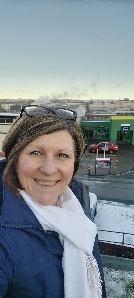 helenbethell6's tweet photo. Good morning Airedale! Last stop in our autumn genonics roadshow series. Looking forward to some more #Genomicsconversations @NEYGenomics @genomicsedu @GenomicsEngland @AiredaleNHSFT https://t.co/fHe1x6yDFh