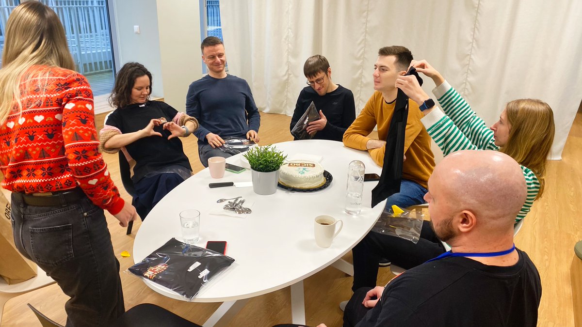 evoneering's tweet photo. ๐ฒโจ Exciting News! Our incredible Cmoki team has just rolled out the Instant Super Sic Bo game, a lightning-fast twist on the classic Sic Bo experience! ๐๐ Kudos to the team for their hard work and innovation! ๐ฎ๐ #EVOlutioneers #WorkTogether #Engineering #Celebration #Gaming https://t.co/3okgD25QyU