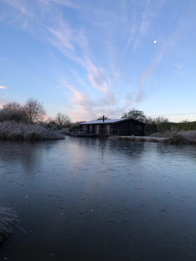 Beautiful frosty view across the log cabin lake this morning.

#suffolkescape #suffolkescapes #stoprelaxunwind

#logcabin #suffolkbreaks #suffolkholiday #lakesidelodges #lakesideview #relax #peaceful #lodgeswithhottubs #selfcateringlodges