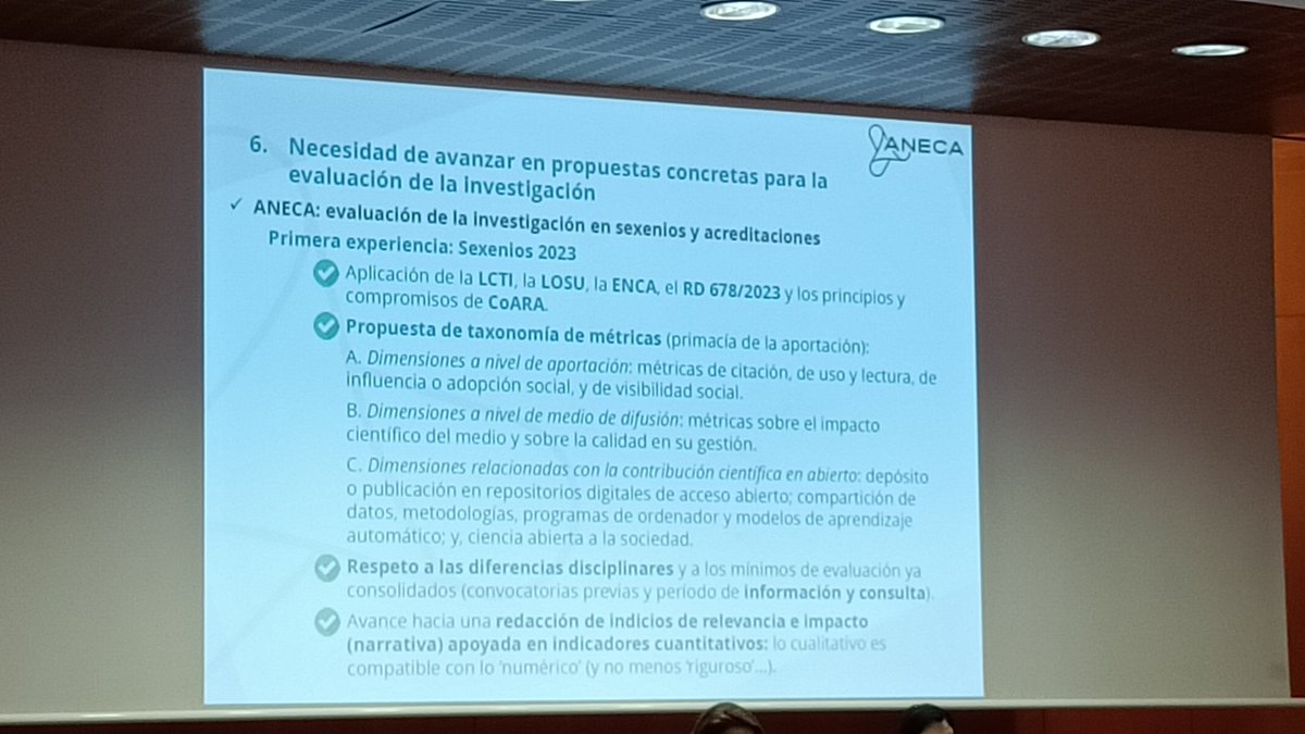 Importante también: progreso en la @ANECAinfo hacia el uso de #NarrativeCVs (o currículos narrativos)