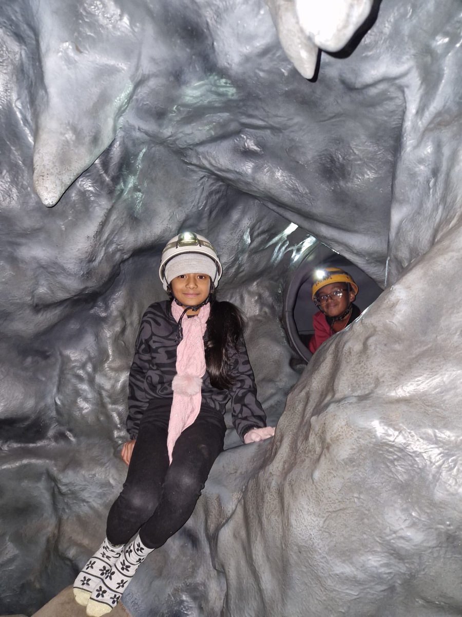 King Solomon Academy tweet media