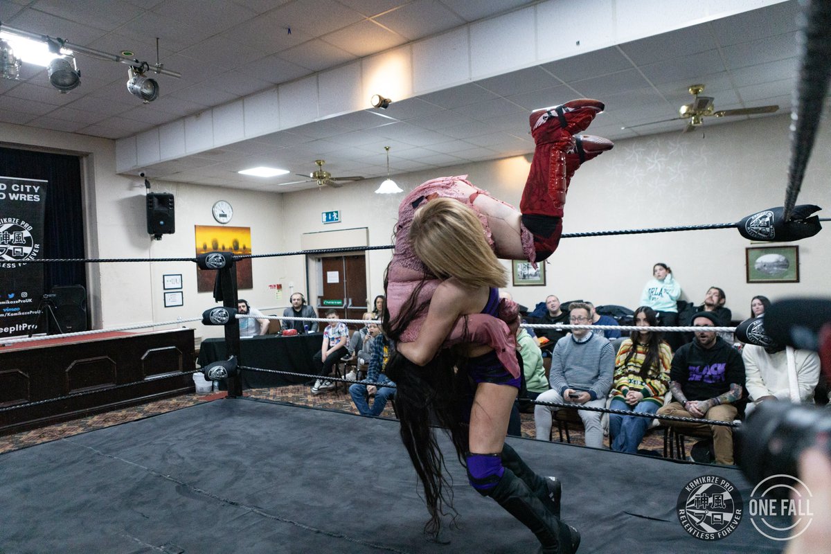 KamikazeProUK's tweet photo. #KPLive39 Match Seven

Fighting Females Division
@chantaljordan_ vs @realsuyung

#KeepItPro #RelentlessForever #2ndCityProWres

📸 @_one_fall https://t.co/DpEtfZvH47