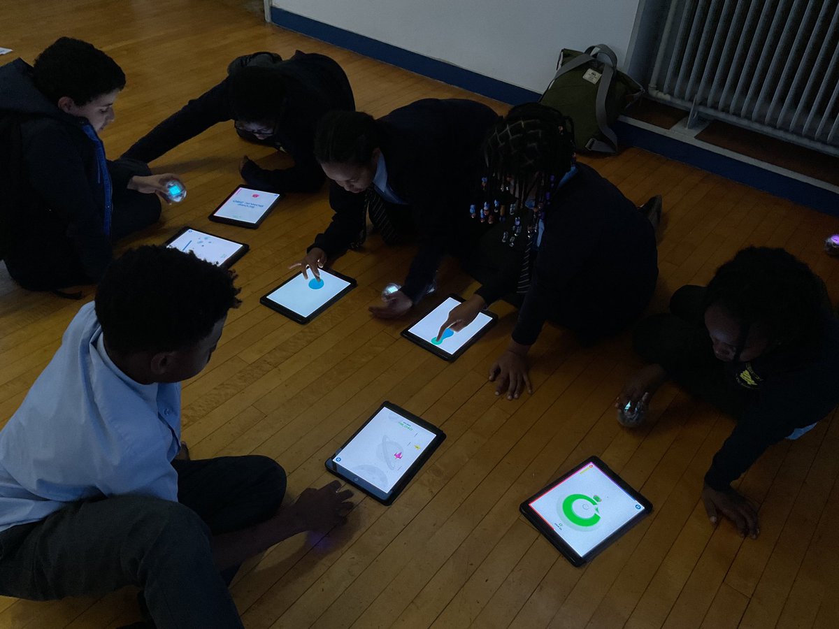 technolaedu's tweet photo. The lovely kids at @StBoniface13 left us a nice “I love Technola” message whilst preparing for their @Sphero @SpheroEdu Robot Olympics club yesterday! We love to see this here at @technolaedu 

#sphero #technola #primaryeducation #computing https://t.co/93iL89pz7j