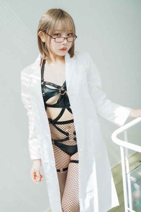 コスプレイヤーりなしぃのTwitter画像22