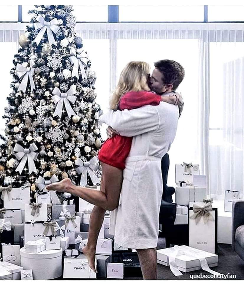 Love ... #Arrow #StephenAmell #embett 
By <a href="/quebecolicityfa/">Creatively Martine</a>