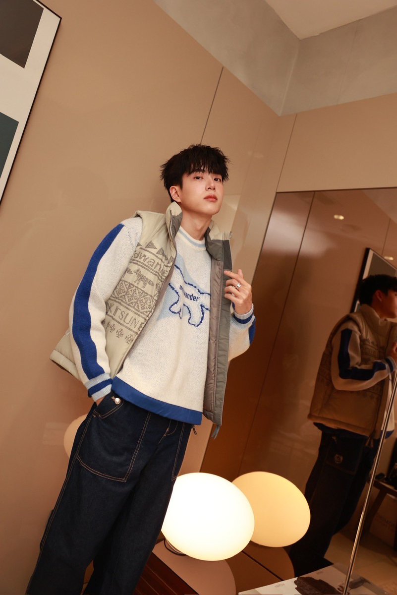cnonkul's tweet photo. foxy 🦊 แสงดี เราแฮปปี้ https://t.co/tTXoae5PBZ