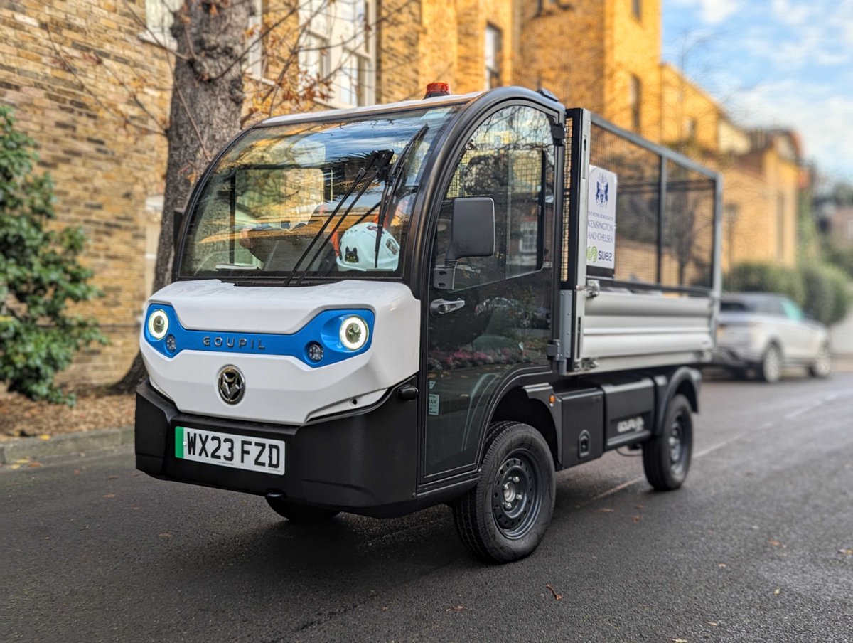 🔌🚚 Elvis Freshley or Meryl Sweep? Help name our electric buggies via our Instagram poll.

Vote at instagram.com/stories/kensin…