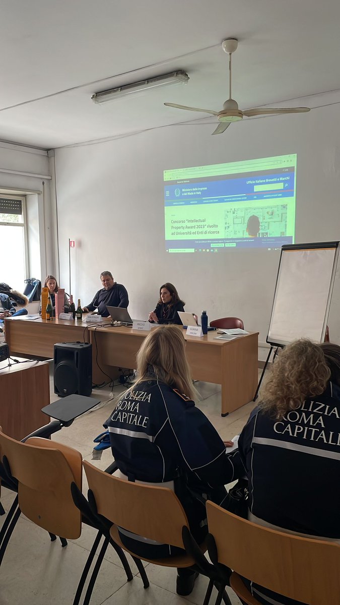 INDICAMit's tweet photo. Last #PRM 2023 training!

Today in #Rome with the #GOAC agents and Dr Riccio from the #DG for #IP protection - #UIBM whom we thank for being with us.

Thanks also to the #brand members who allow us to train the #Authorities.

The PRM is back in 2024! https://t.co/k2NPnOElaf