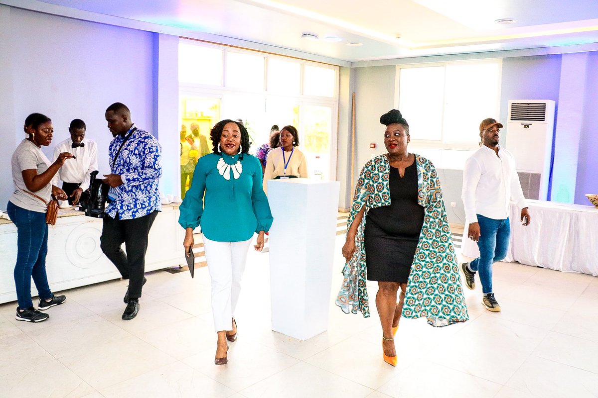 MTNCameroon's tweet photo. .@MTNCameroon CEO, @mkngambi, has been invited as Keynote speaker at the 8th edition of the Corporate Women in Leadership Summit 2023. Let’s hear from her as she shares insights and strategies for women to crack the leadership code.
#DoingGoodTogether #CWILS https://t.co/jTevDzBk4L
