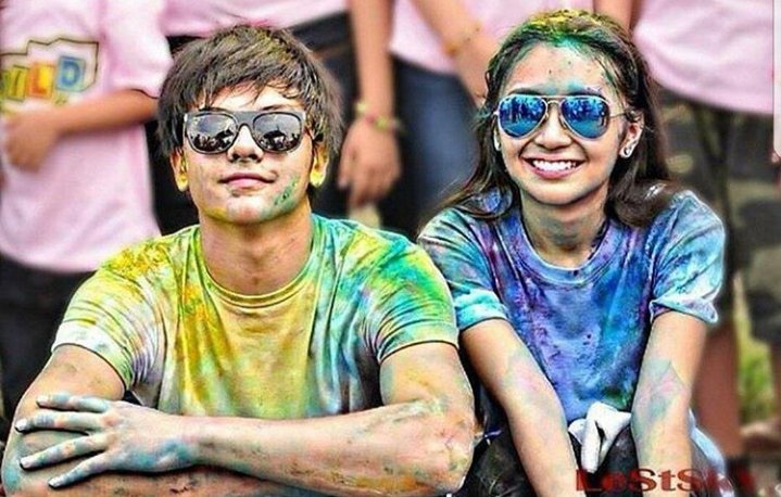 kcmbnsm's tweet photo. KathNiels was part of my childhood. I remember myself giggling due to Patrick and Ella, crying because I can't watch the finale of Joaquin and Chichay, frozen bcoz of Ely and Mia's kiss.

My heart hurts so much right now but I'm proud to say that I live—lived in a KathNiel world. https://t.co/DscX8LdF9b