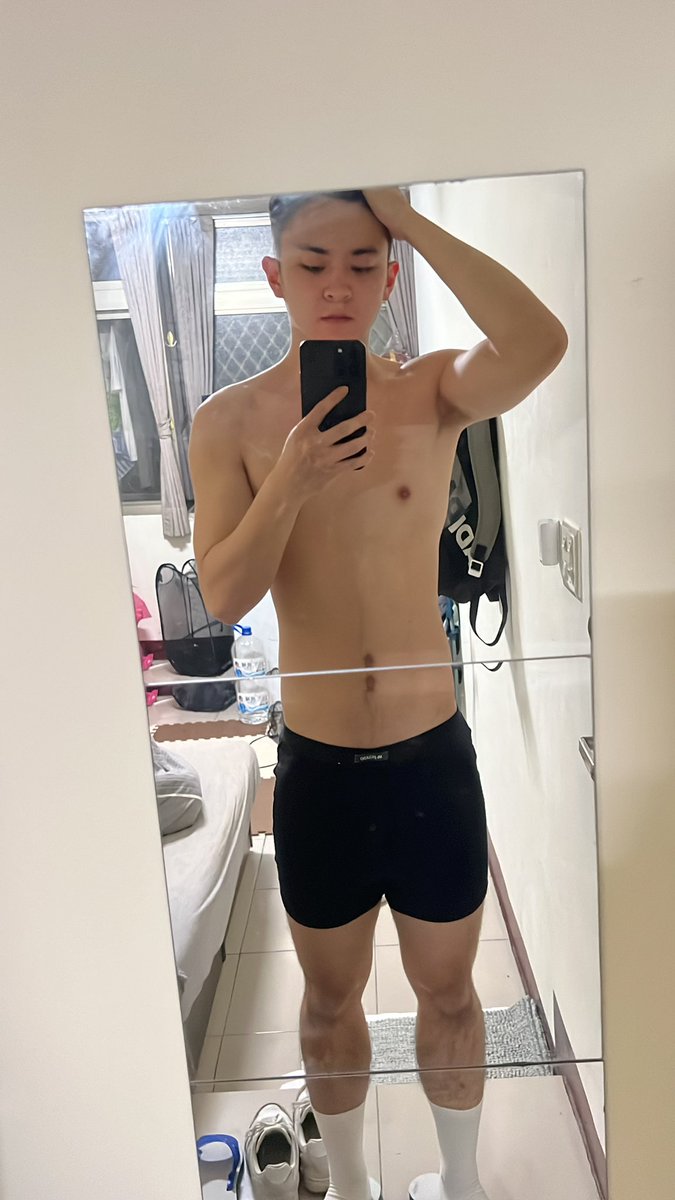 JedBen16248's tweet photo. 紀錄一下我的肚子
日更中 https://t.co/9stxSEAJeW