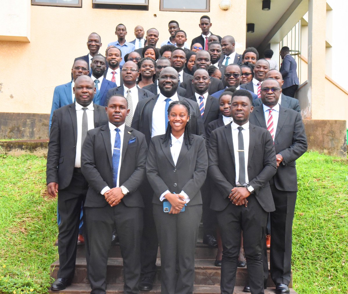 DirectorLDC's tweet photo. Today, I presided over the swearing in ceremony of Kampala Campus Guild and Council leaders of 2023/2024. I implored them to effectively represent students and become their ‘shock absorbers. I also advised them to focus on academics. I wish you success in your leadership. https://t.co/OWnZQhXGMF