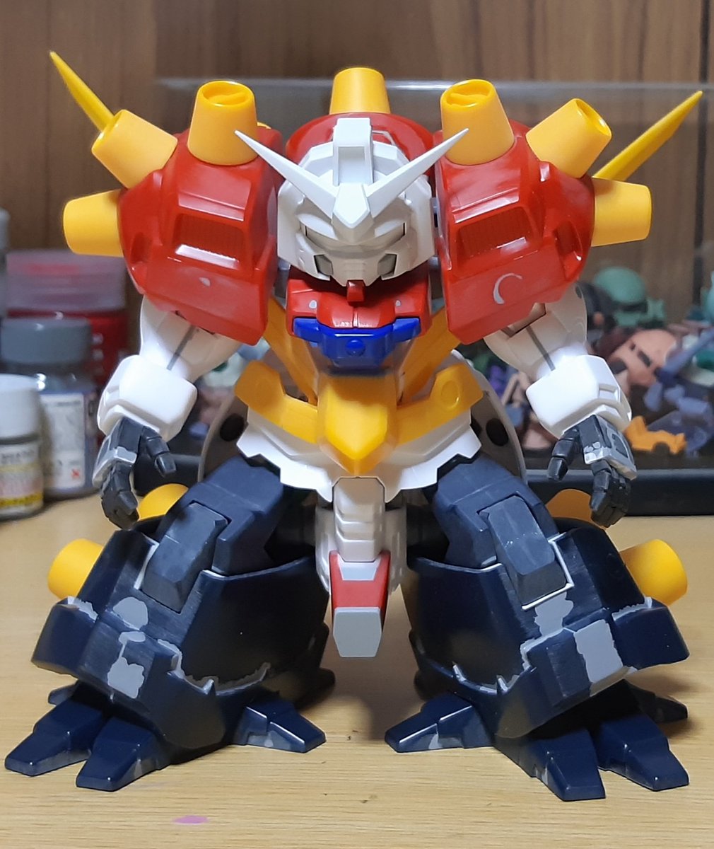#今月完成しなかったプラモ晒そうぜ

SDのデビルガンダムです
もうすぐ塗装に入ります🙋