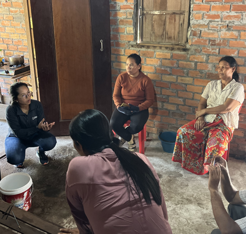 Tri_EHI's tweet photo. .@RTI_Intl Activity 2: Run #FocusGroupDiscussions in #rural #Cambodia to better understand user’s priorities around household drinking #water treatment solutions.
The top two priorities ID’ed: the cost of the treatment system & the treatment performance. #usercentereddesign https://t.co/c308lQv3be