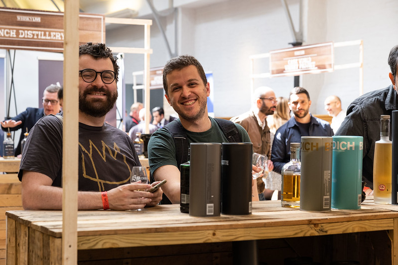 Whisky enthusiasts, mark your calendars for March 22nd and 23rd 2024. Whisky Live London is the place to be, where you'll find rare bottlings, masterclasses, and an unforgettable atmosphere. Book your tickets today! 

#WhiskyLiveLondon #WhisyTasting

eventbrite.co.uk/e/648968581497…