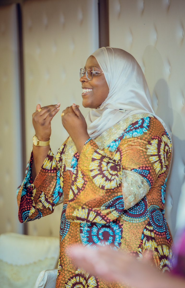 NigeriElles's tweet photo. Comment les femmes entrepreneurs arrivent à surmonter les obstacles dans un environnement économique potentiellement instable et incertain? 
#WeMeet 
2024 https://t.co/V4MYLPXgVw