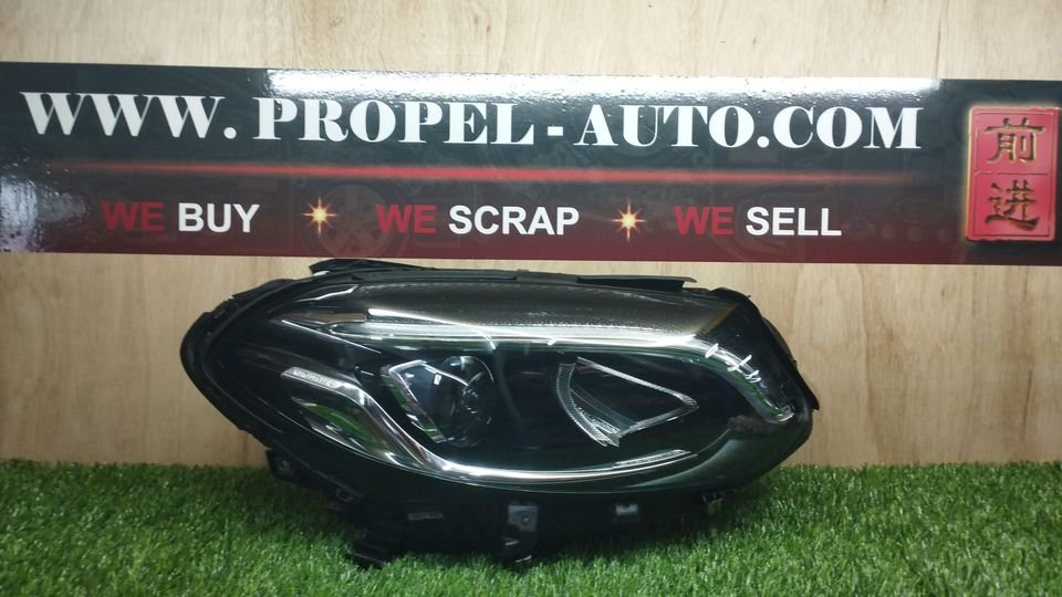 propelauto's tweet photo. Mercedes W246 B180 / B200 Facelifted Static Headlamps #ForSale 

Ping us &amp; replace your blurred lamps😎👇

#Mercedes #W246 #B180 #B200 #Headlamps #Headlights #Static #Lamps #Facelifted #Genuine #Original #Usedparts #Carparts #MercedesParts #CarLight #Replace #Shopping #Ping #Now https://t.co/FpA1t2e56E