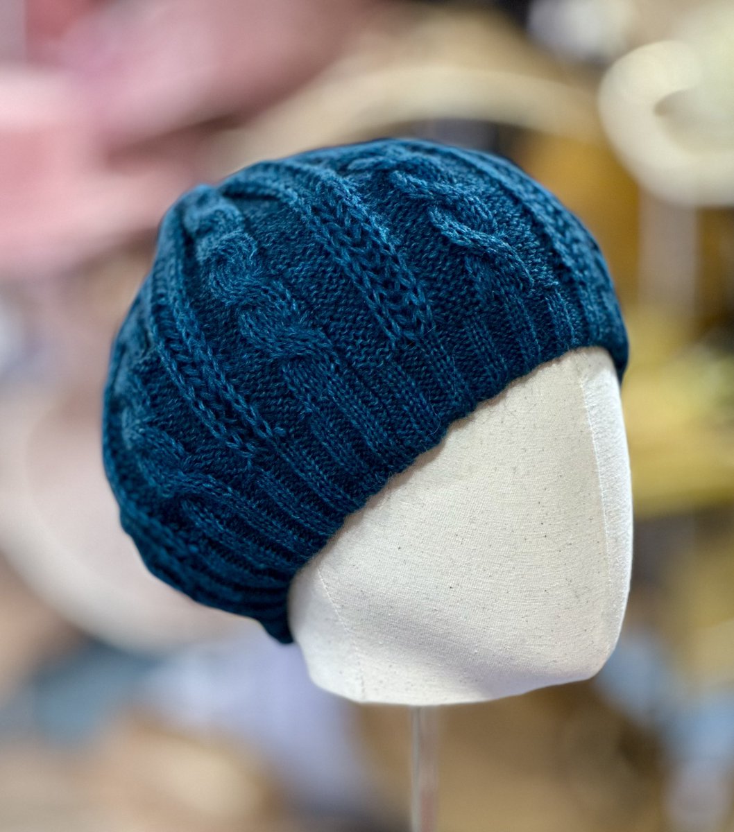 Hat of the week 
With the cold 🥶 weather we have chosen another cosy hat this week
A teal cable knit beret
It has a double layer & is super comfy & cosy to wear 
Pop in & try on our lovely winter range
Open Tuesday - Saturday 10-4
#winterhat #wallingforduk #louiseclairemillinery